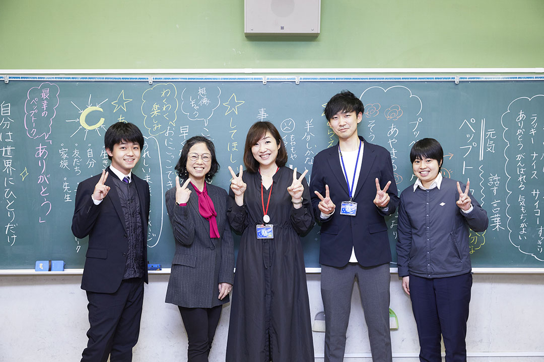 昨年度の学年団の先生たちと