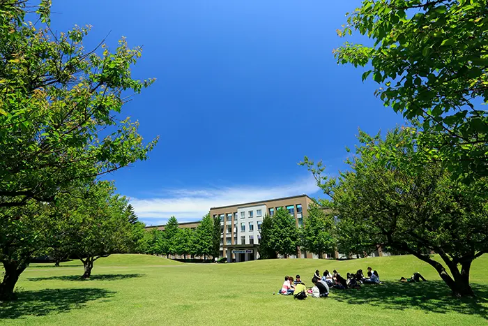 国際基督教大学（ICU）