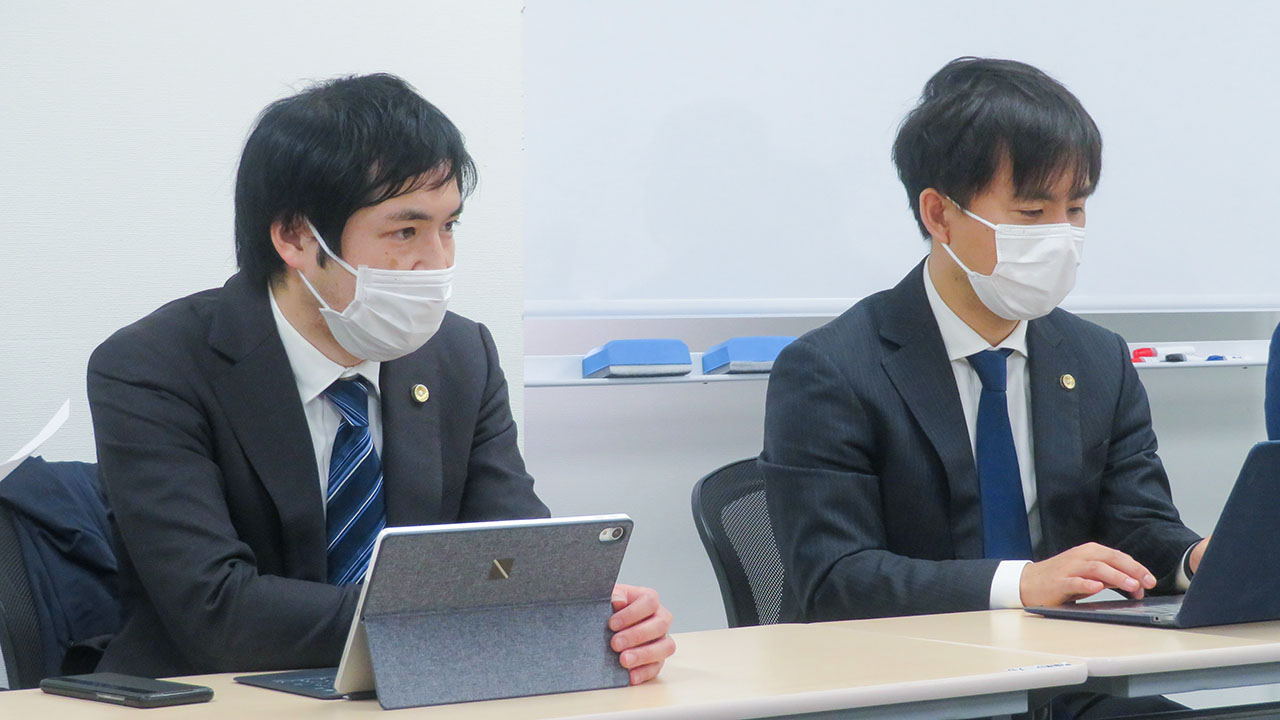 埼玉超勤訴訟の二審始まる 一審判決巡り真っ向から争う