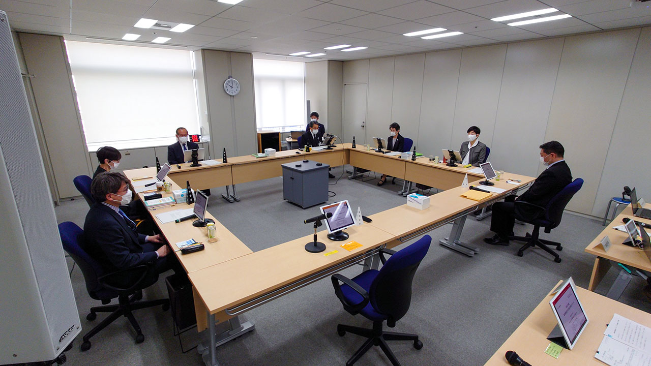 都立高校での校則見直し例を報告 都教委