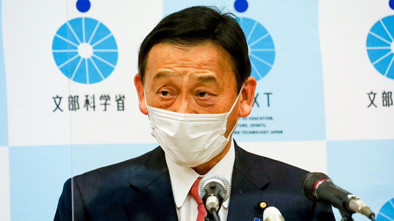 教員不足に危機感「働き方改革が一番の優先施策」 末松文科相