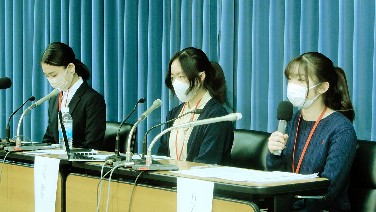 「校則は自己表現を阻害」高校生が末松文科相に意見書