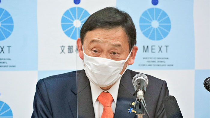 教科担任制の新規加配950人で決着 教職員定数閣僚折衝