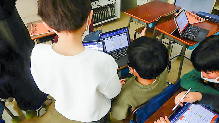 地域とタブレットを活用したPBL 千駄谷小でシブヤ科の研究発表