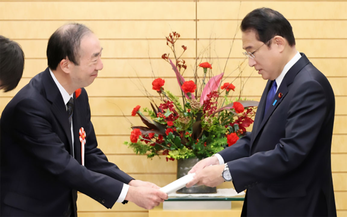 こども庁有識者会議が報告書 「全ての子供の健やかな成長を」