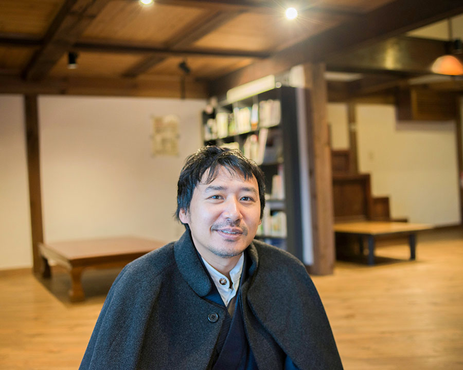 生徒たちには自分のエンジンで、将来を切り拓いていってほしいと強調する大辻校長（本人提供）