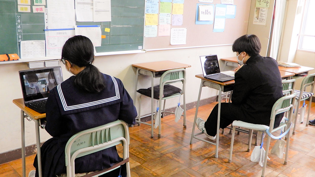 【GIGA発進】遠隔で協働的な学び 小規模校2校つなぐ