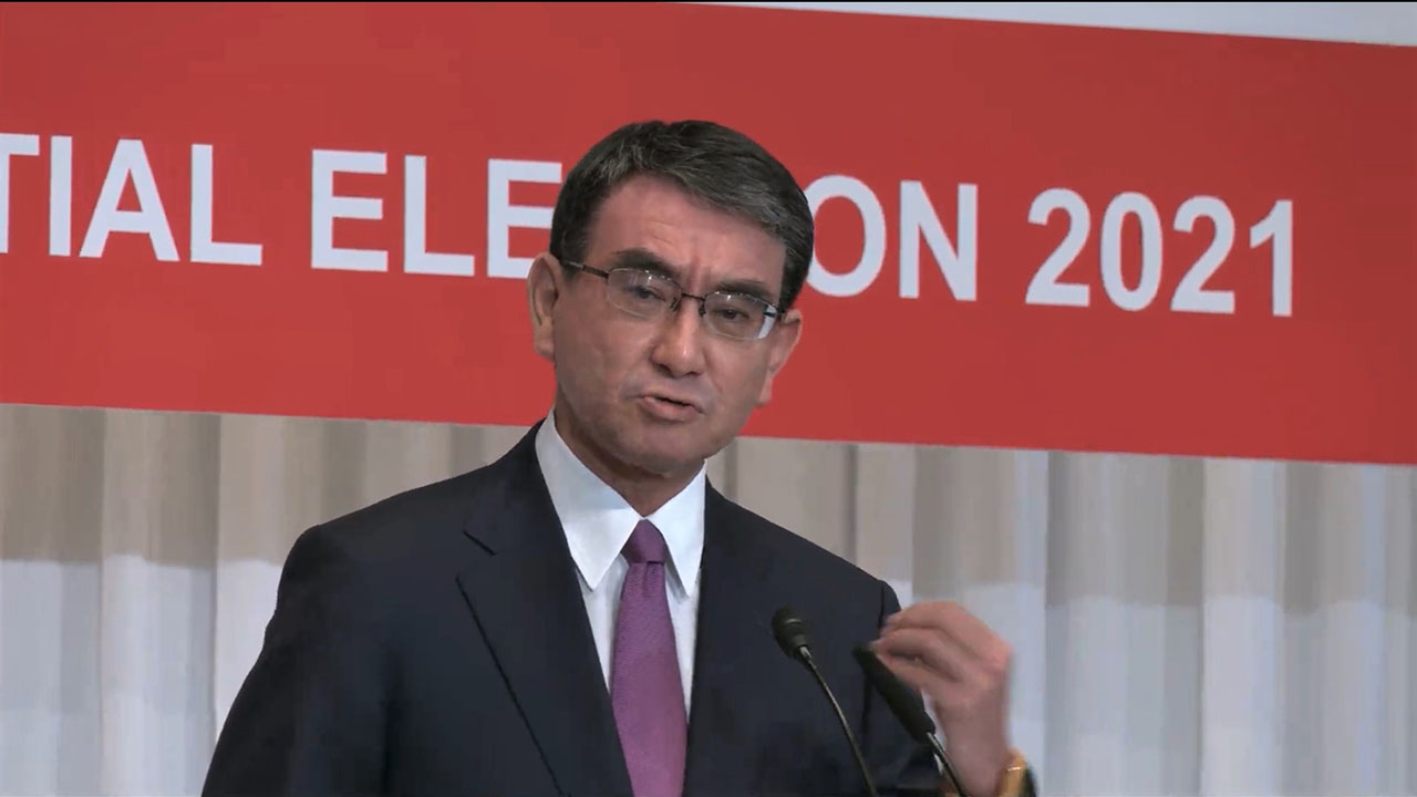 所見を発表する河野太郎・行政改革担当相（自民党のライブ配信より）
