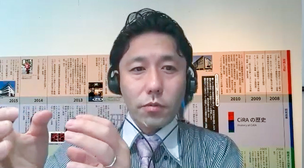 オンラインで取材に応じる塩瀬准教授