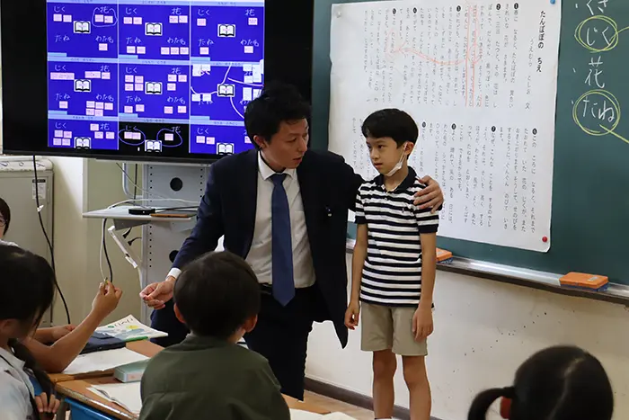 子ども主体の授業づくりを進める＝中野教諭提供