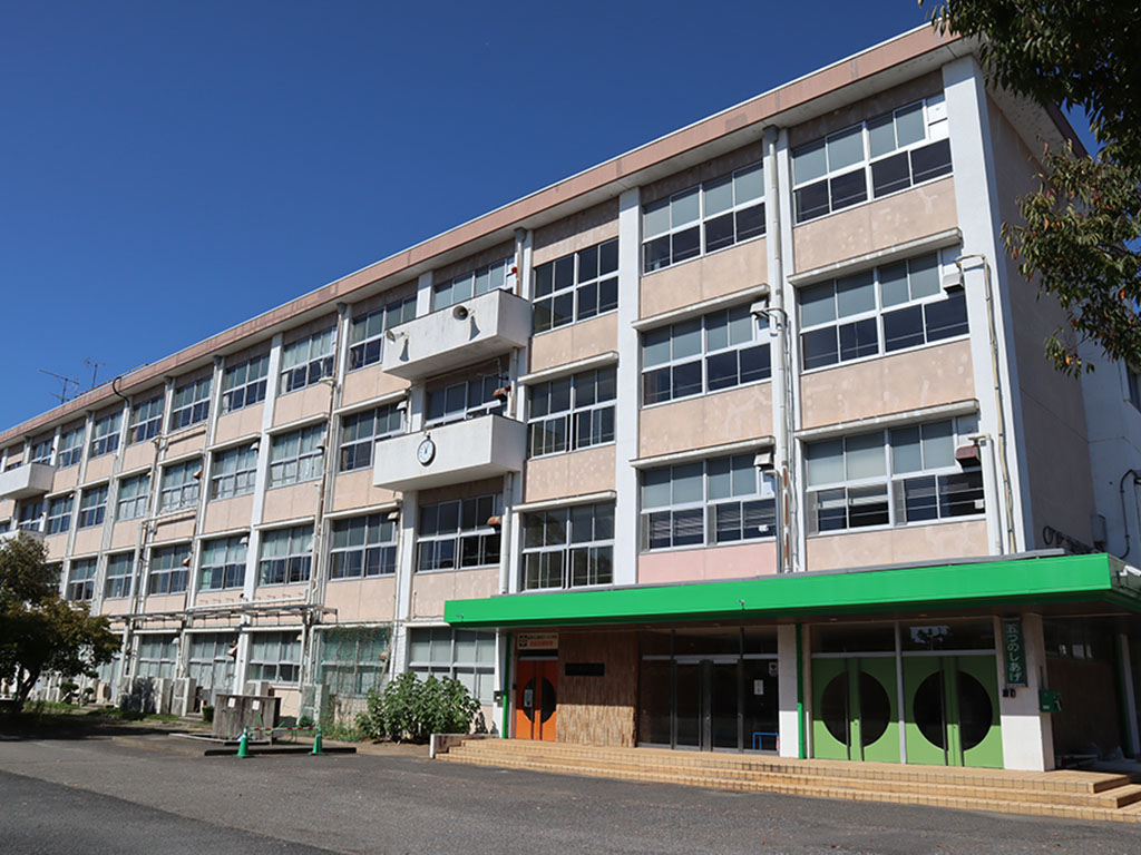 担任も登校日数も生徒が選択 岐阜市の不登校特例校・草潤中