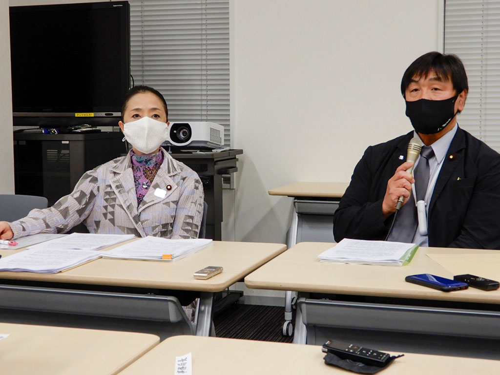 免許授与権者に裁量的拒絶権 わいせつ教員対策新法骨子案