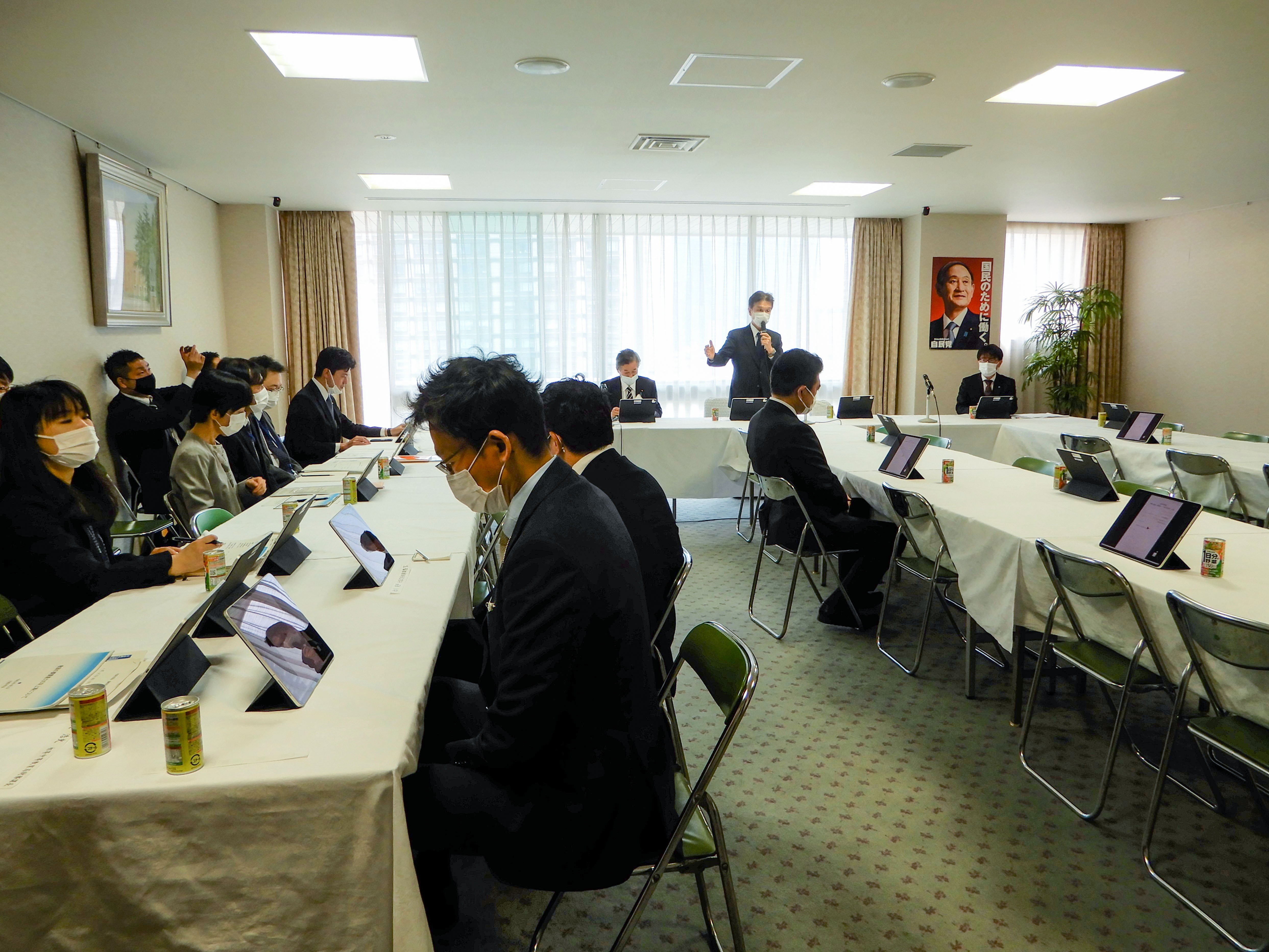 教員の確保や支援 自民が小委員会設立 4月中に提言へ