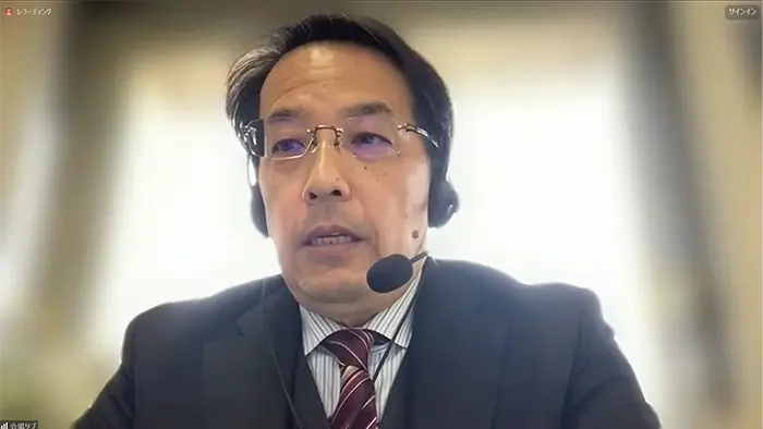 「学級崩壊ギリギリだった」と小学校勤務時を振り返る田中さん＝オンラインで取材