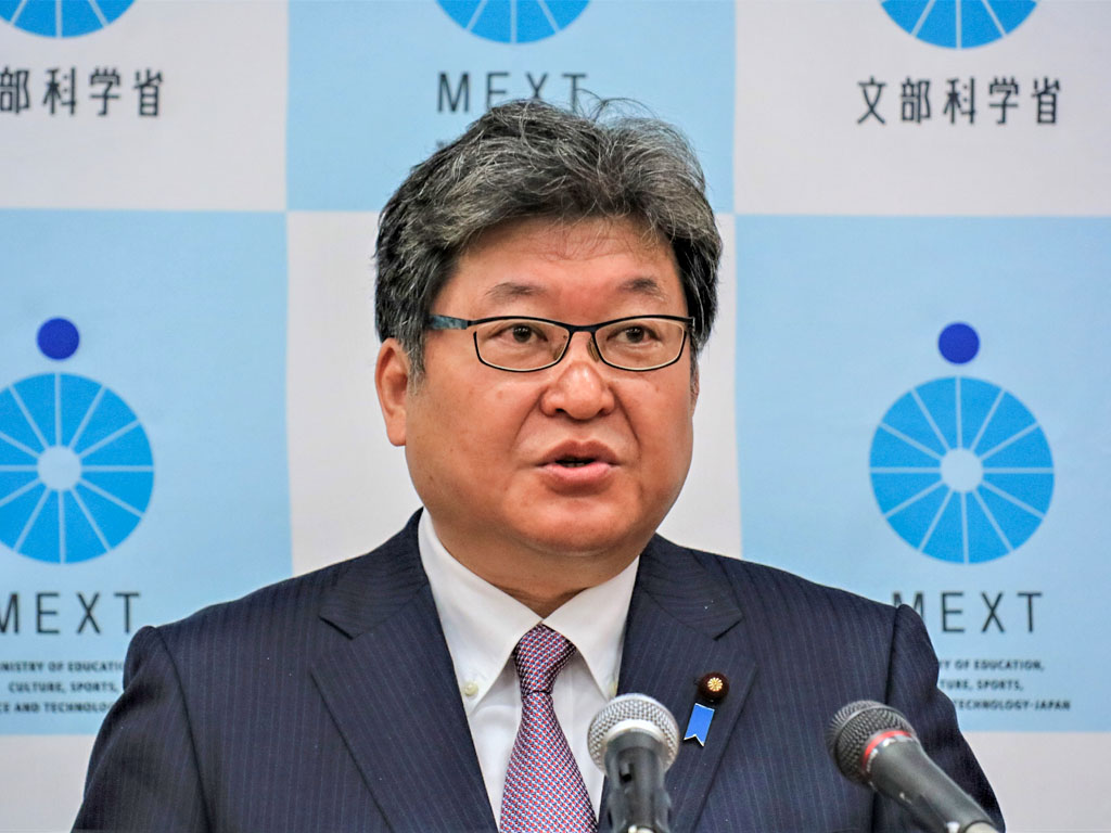 【緊急事態宣言】1人1台端末の早期納品を要請へ 文科相