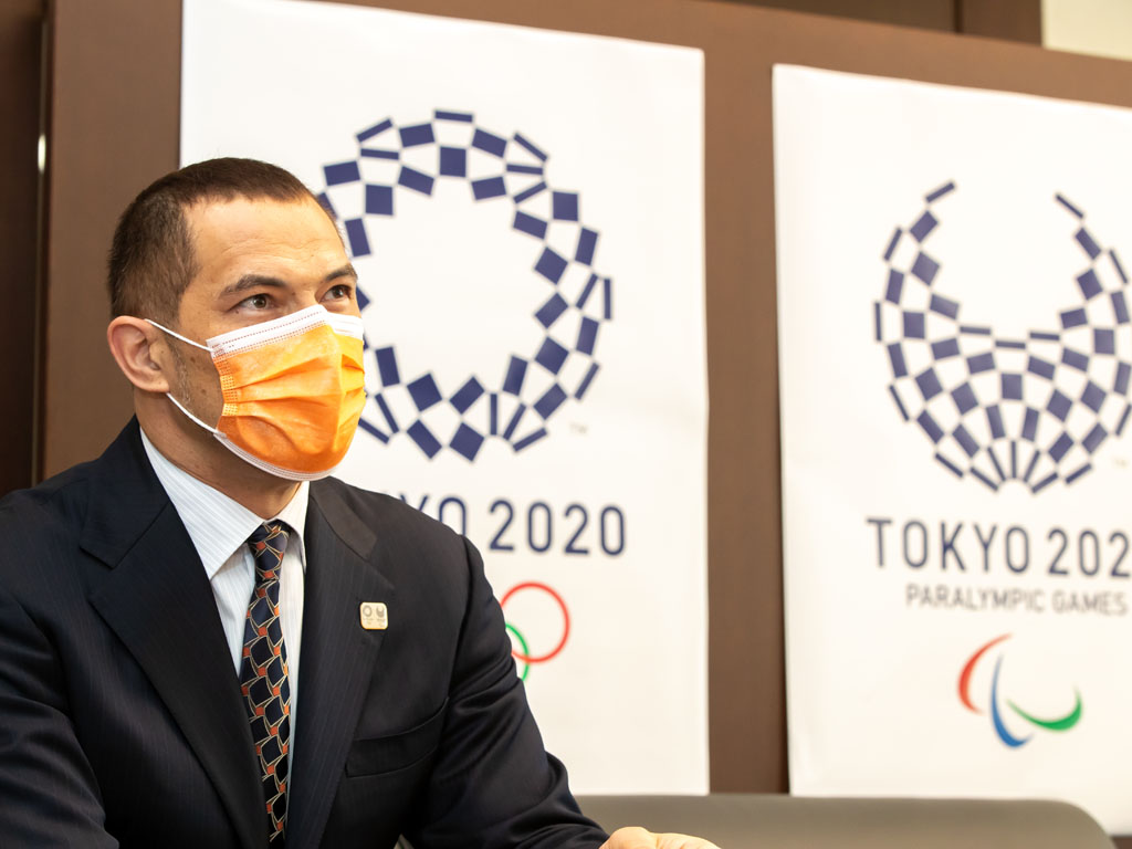 室伏スポーツ庁長官に聞く 「教えない教え」を意識