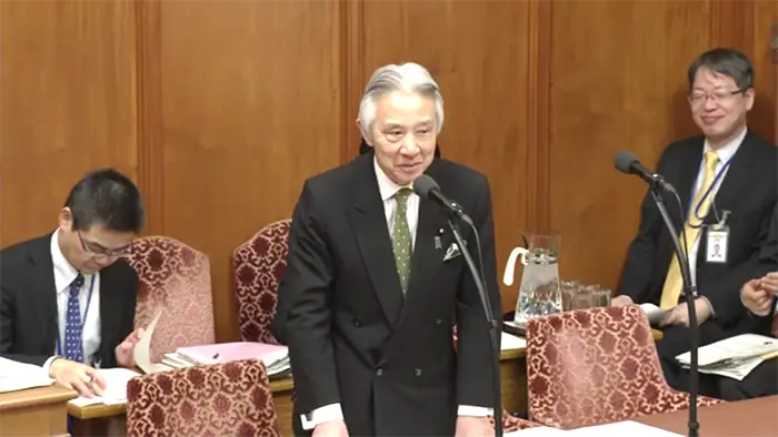 授業時間5分短縮「論点の一つ」 学習指導要領改訂で文科相