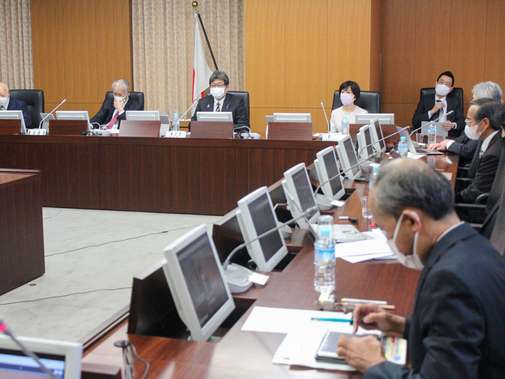 個別最適化へ3つのログの活用を 教育再生実行会議TF