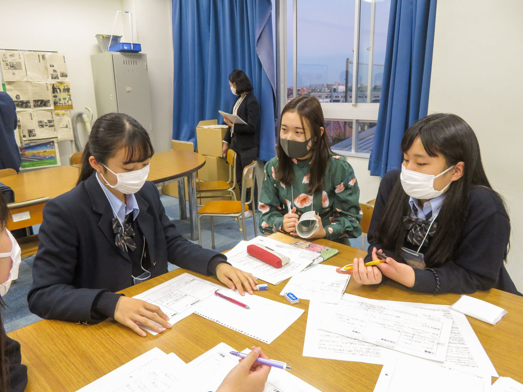 高校生が起業を目指す課外活動 都立高初、千早高校で
