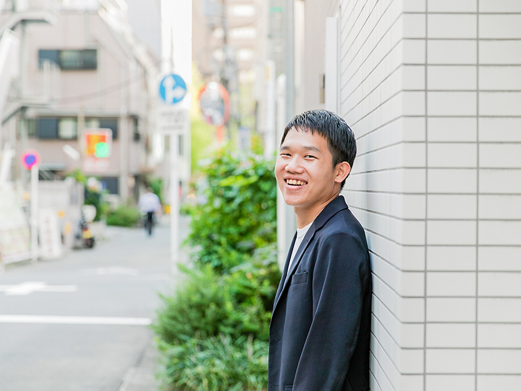 大学生が海外の教壇に立つプログラムGTPを企画・運営する平岡氏