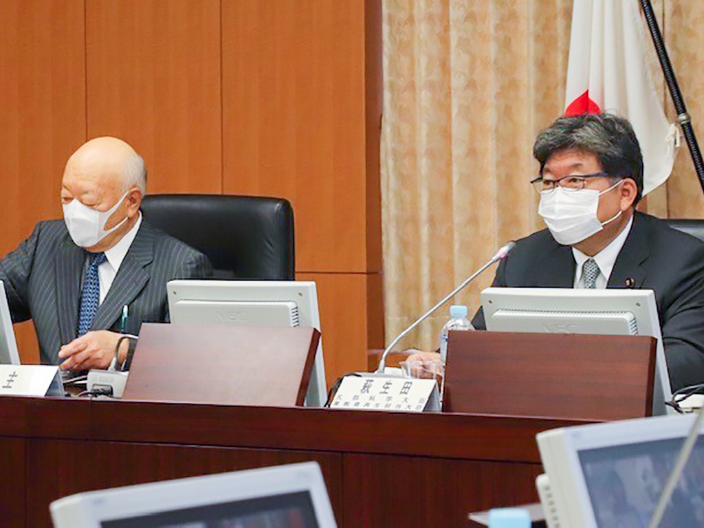 個別最適化学習「教員の支援不可欠」 実行会議で指摘