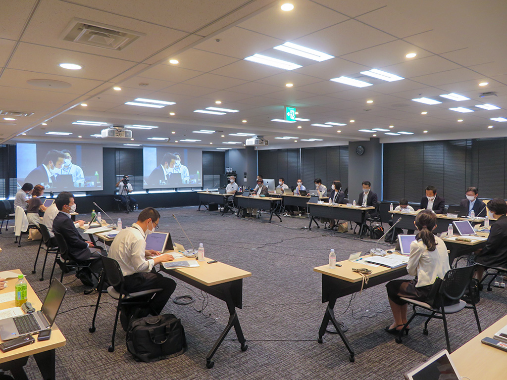 保育所の働き方改革進め魅力向上 厚労省検討会が骨子案