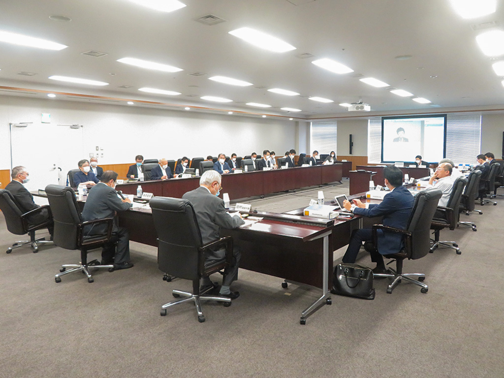 小中でも主権者教育を強化 文科省の推進会議が柱を検討