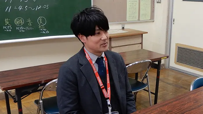 「学びの可能性が広がってきている」と内藤教諭＝撮影：松井聡美