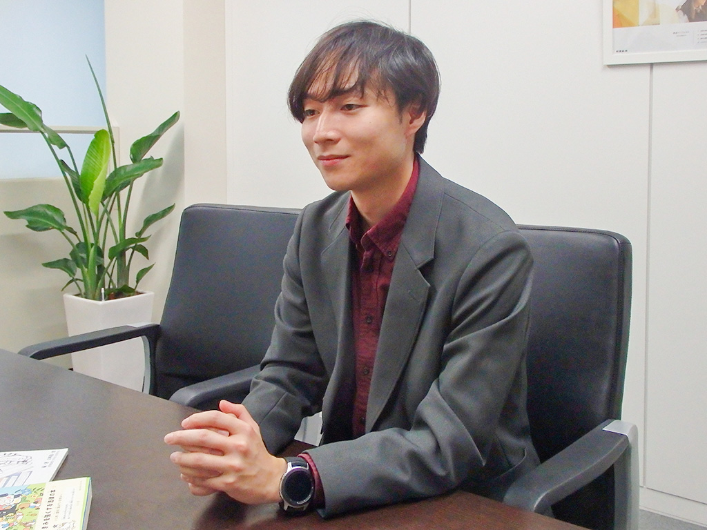 「現場の教師も助けを求めているのではないか」と指摘する