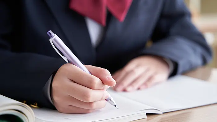 「よく決断」「意義の対話を」 中学校クラス分けやり直しへの意見