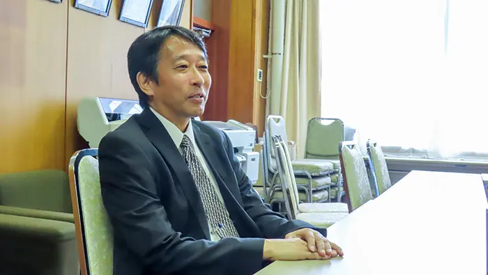 内田新会長は、高校教師の教科専門性を高めていくことを強調する＝撮影：藤井孝良