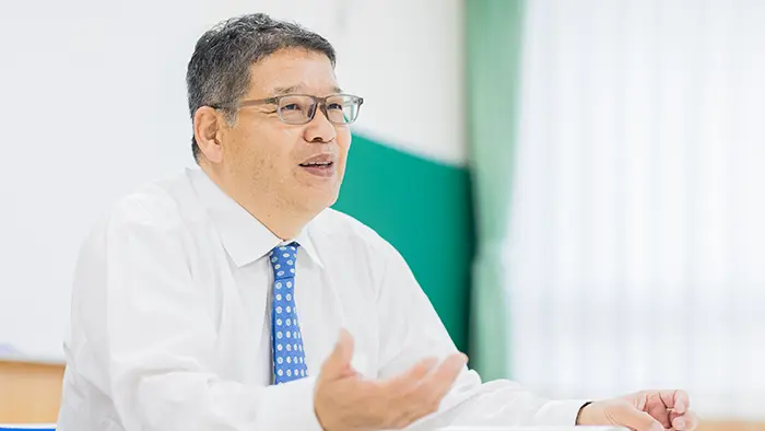 最初はいろんな主張があることを「面白いとは思えなかった」と話す＝撮影：市川五月