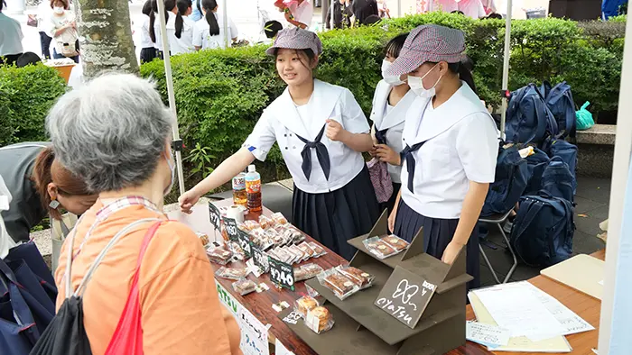 自らの手で未来を切り拓く生徒の育成~3つの姿を育む授業づくりを通して~ 安城市立安城西中学校
