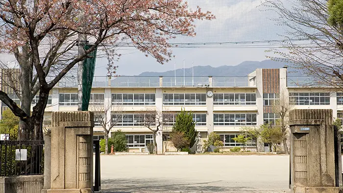 茨城県教委、ナンバースクール検討委設置を見送り 議員らの反発受け