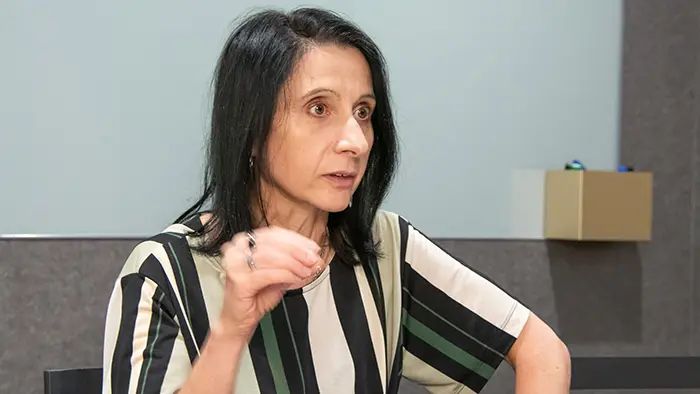 フランスにいた頃はジャーナリストではなく、技術者になるのが夢だったという＝撮影：宮島折恵