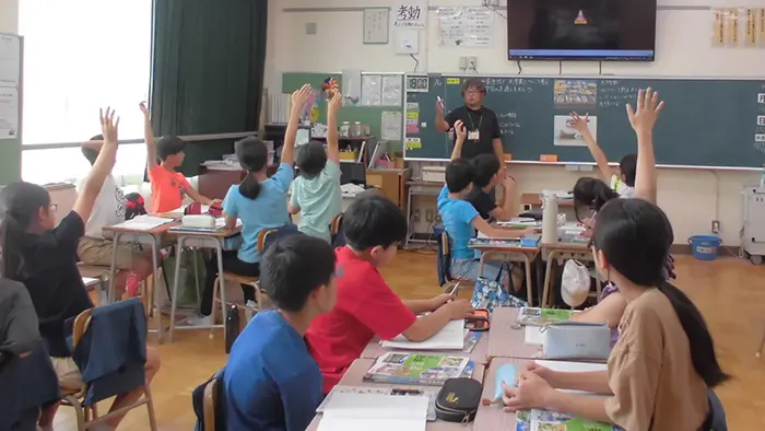 「自律し 学び続ける 太子っ子」の育成~子ども中心の学びを意識して~ 名古屋市立太子小学校