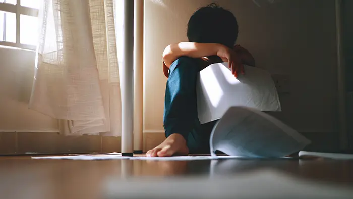 小中高生「未遂→自殺」の過半数は1年以内 「自殺対策白書」