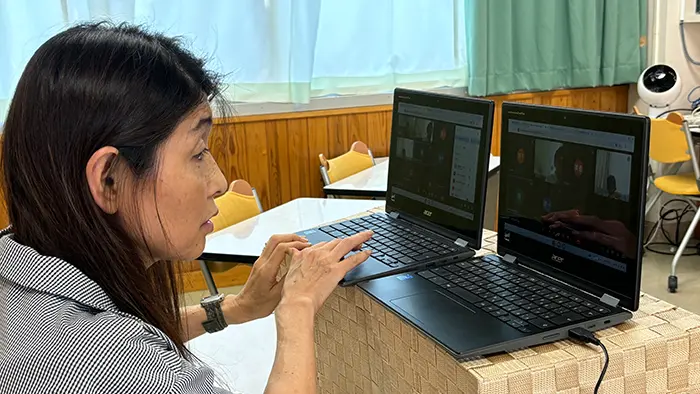 埼玉県内の外国ルーツの生徒たちに向けたオンラインでの日本語教室＝撮影: 鈴木款
