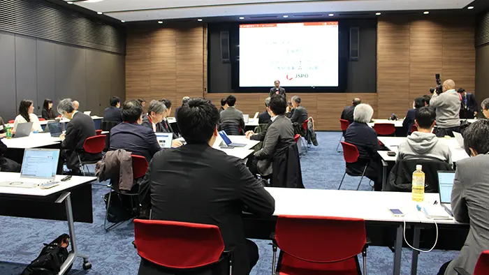 部活動の地域移行 指導者の「資格の義務化」が低調
