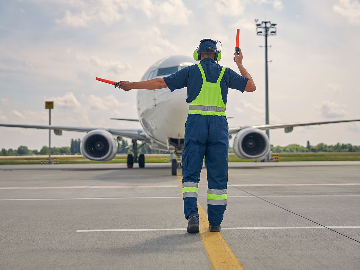 loc de munca aeroport agent rampa - runway
