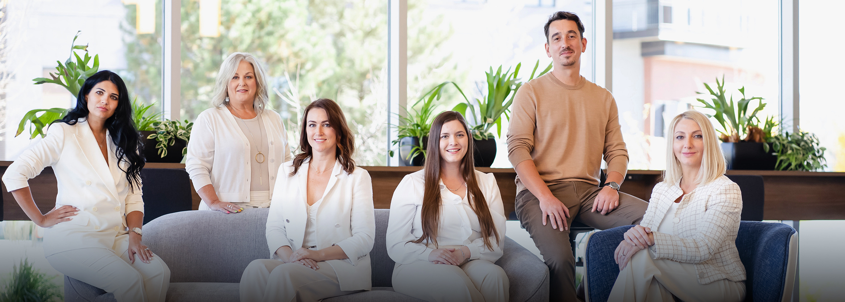 Own Sweethome Team - Group photo of team members 