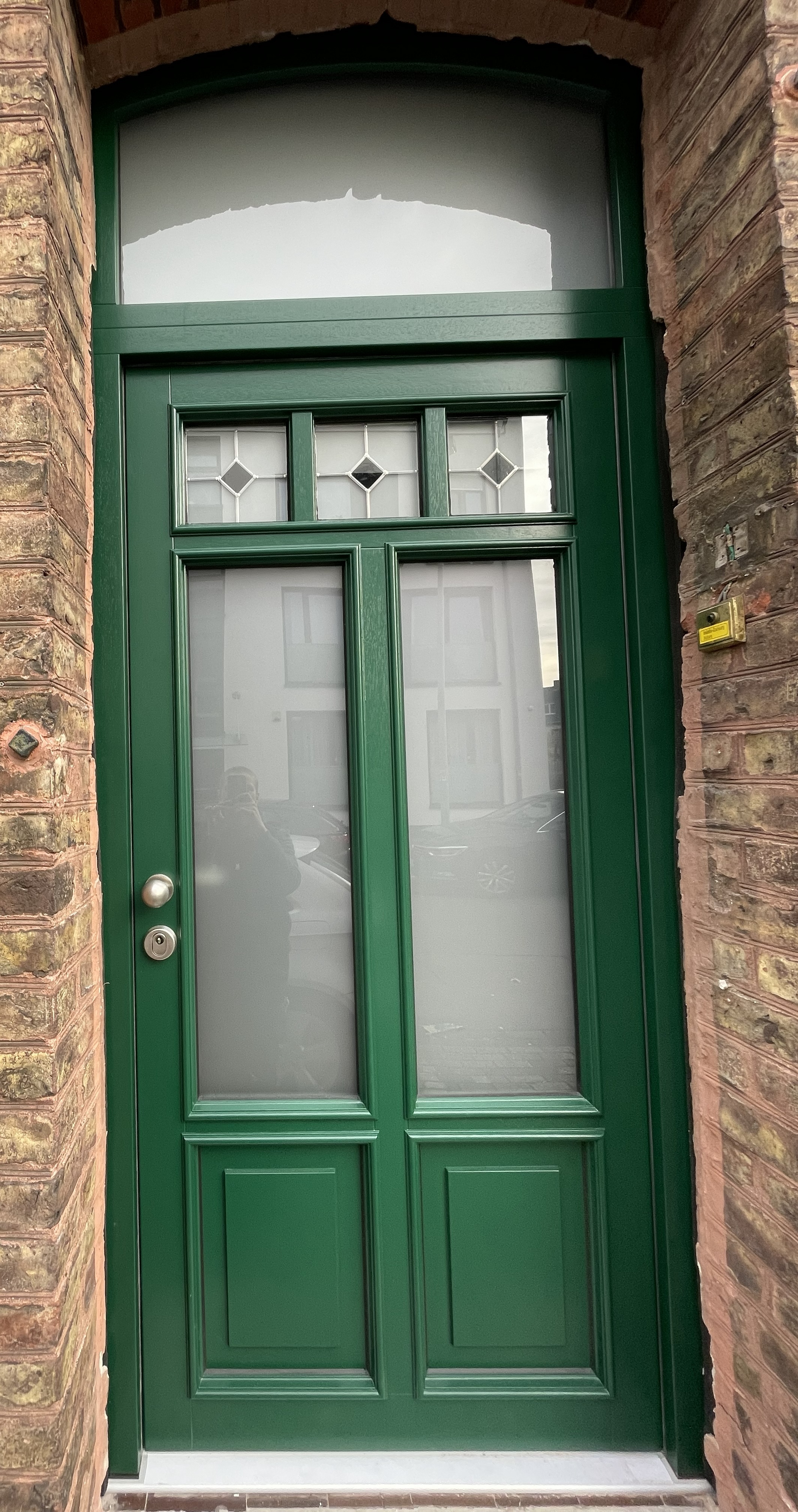 Verschiedenste Holzhaustüren