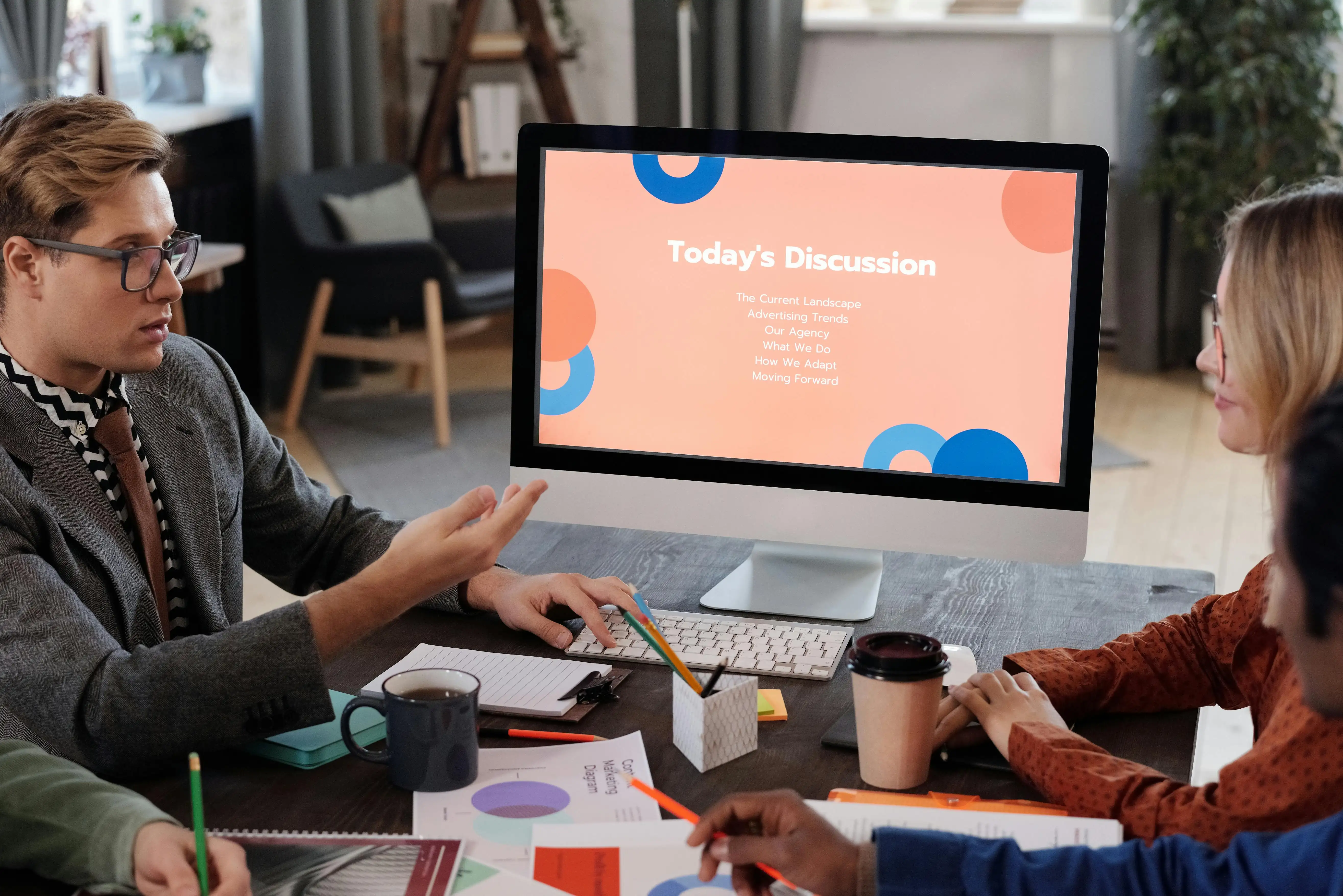 How to Write a Successful Meeting Agenda: Templates and Best Practices