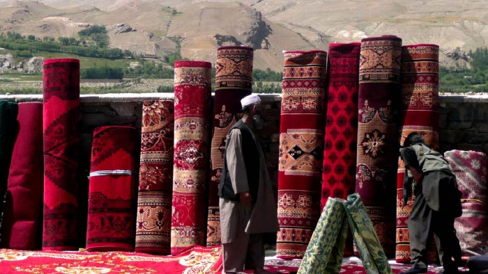 Alvani, Ujarma e Tbilisi