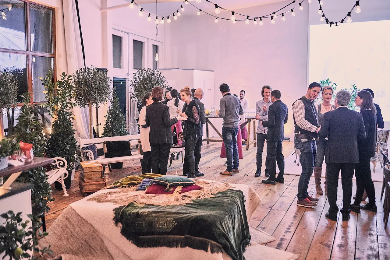 Stimmungsvoller Bereich für Markeninszenierungen und Pop-up Events
