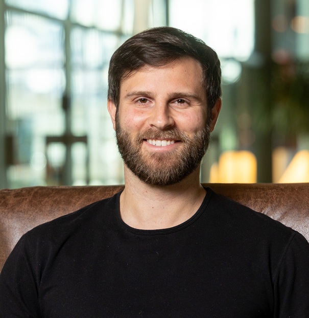 Smart Humans: Augment CEO Noel Moldvai