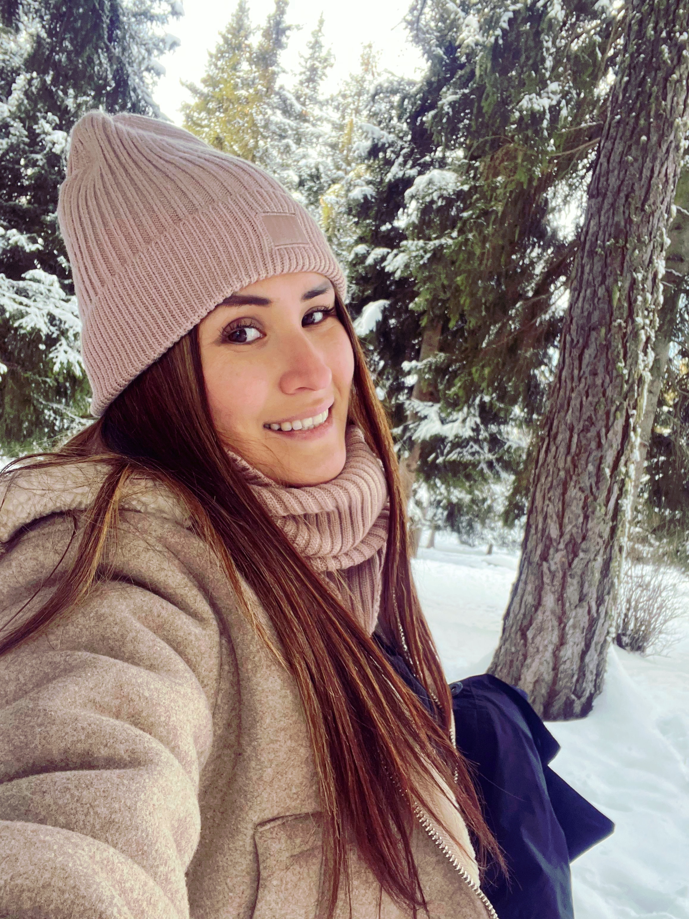 Anacarina, collaboratrice domestica Baze