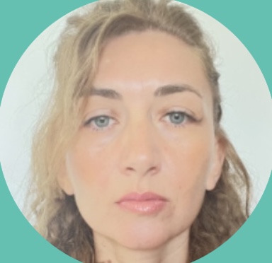 Anacarina, collaboratrice domestica Baze