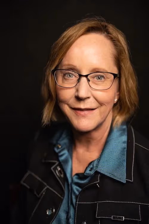 Headshot of Joyce DeJong.