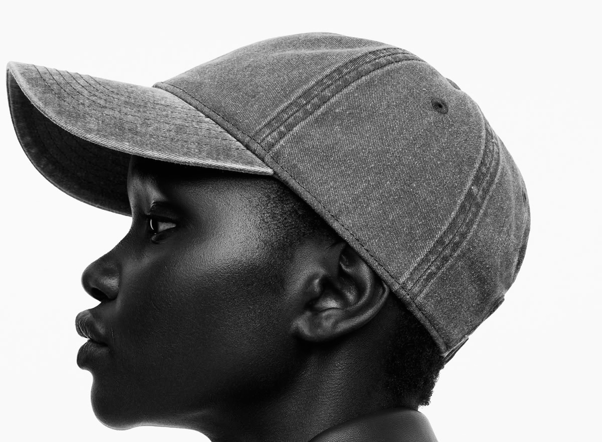 Can you wear a cap after a hair transplant?